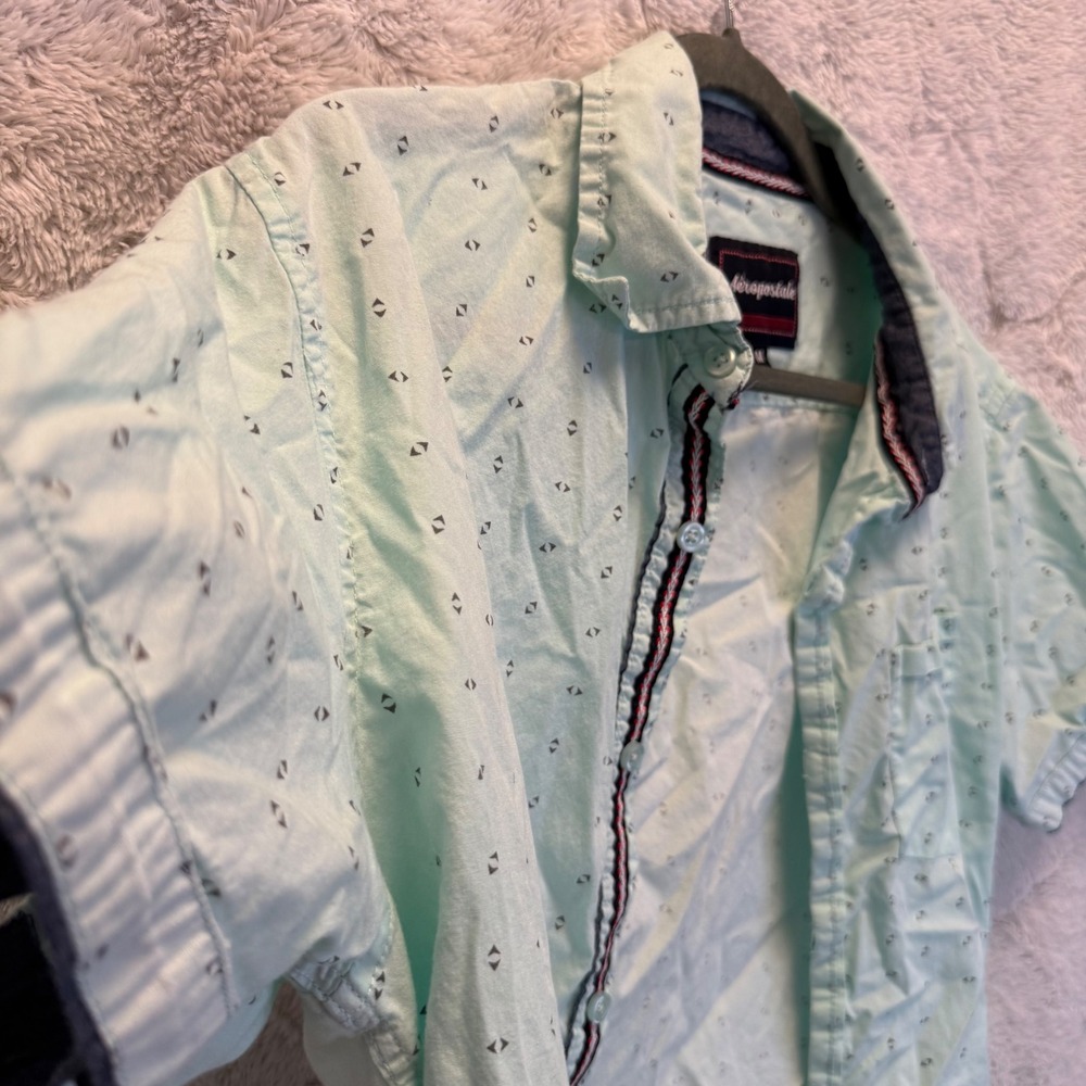 Aeropostale Mens M Mint Green Geometric Print Short Sleeve Button Up Shirt